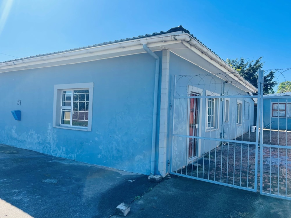 Apartment for sale in King Williams Town (Qonce) - 1MH1702004