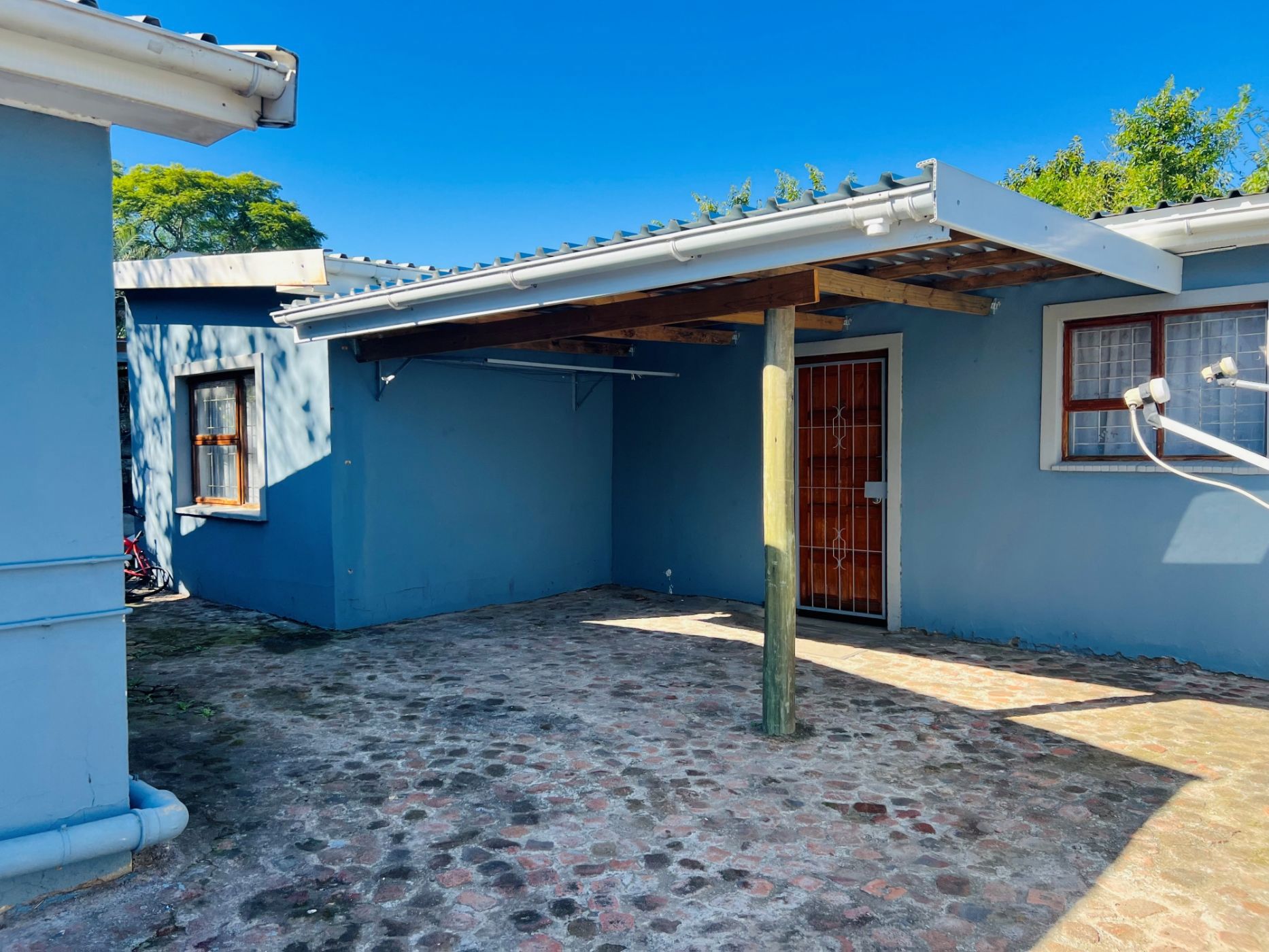 Apartment for sale in King Williams Town (Qonce) - 1MH1702004