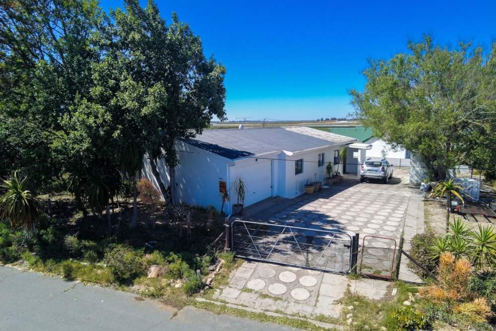 House for sale in Velddrif - LA1720781