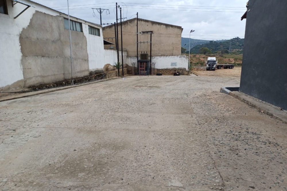Commercial Building to rent in Tete, Tete, Mozambique - 3MQ1702119 Commercial Building to rent in Tete, Tete, Mozambique - 3MQ1702119