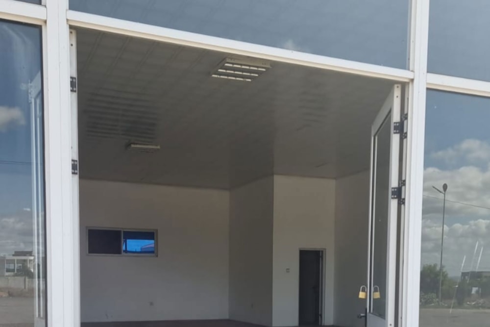 Commercial Building to rent in Tete, Tete, Mozambique - 3MQ1702129 Commercial Building to rent in Tete, Tete, Mozambique - 3MQ1702129