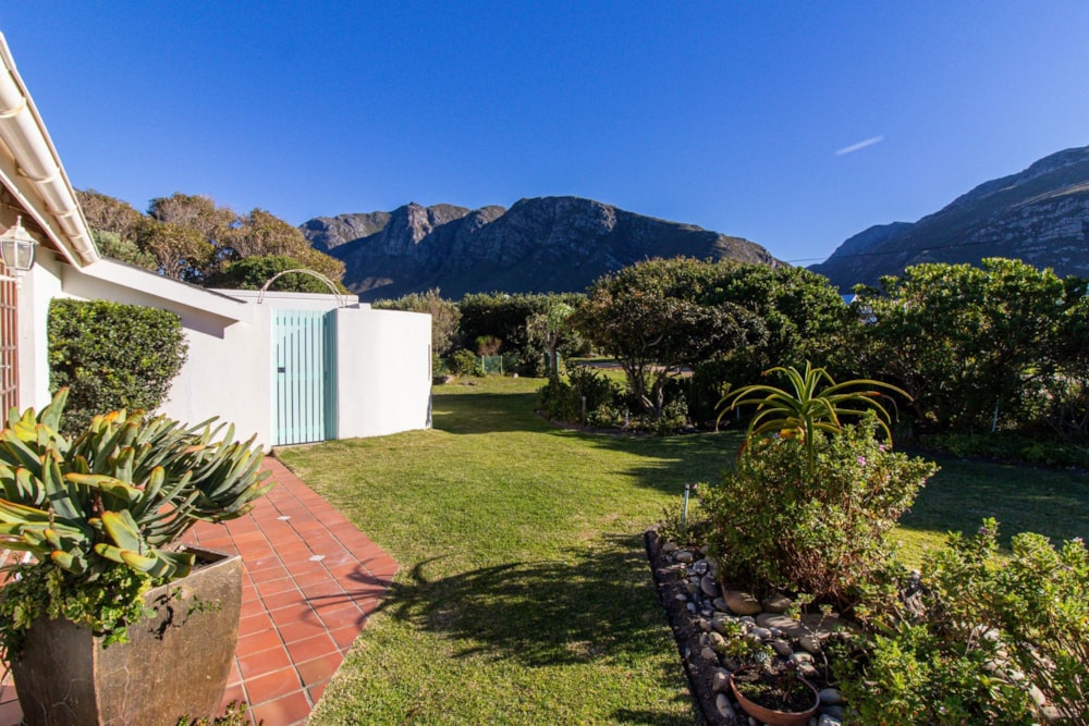 House let in Bettys Bay - KN1702185 House let in Bettys Bay - KN1702185