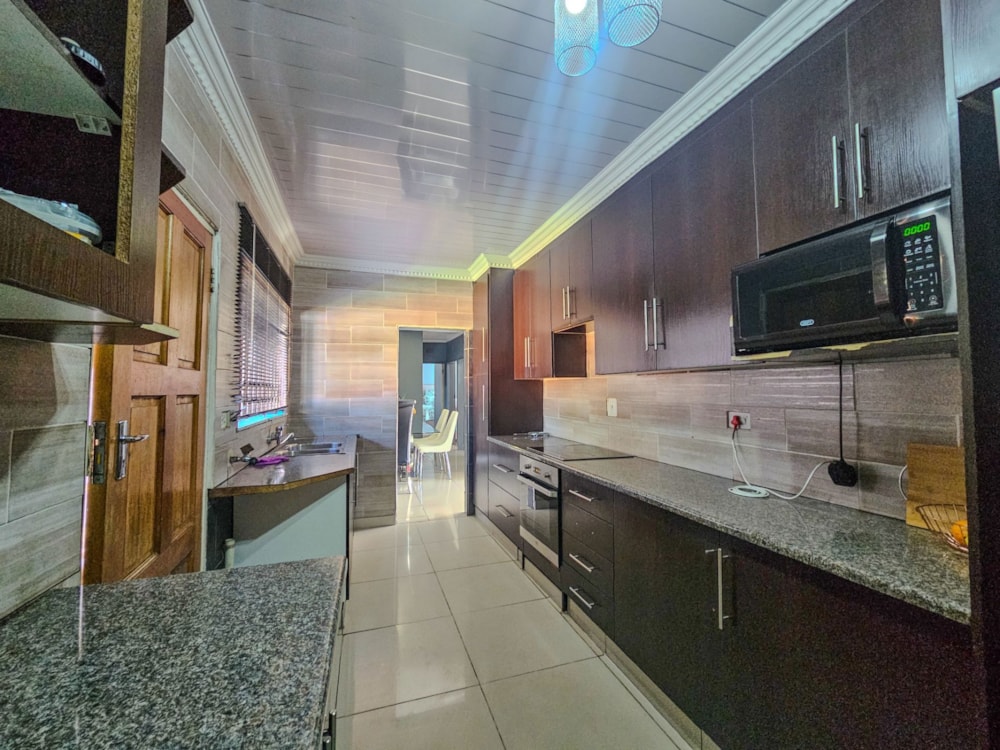 House for sale in Sherwood Gardens - 1BJ1702234