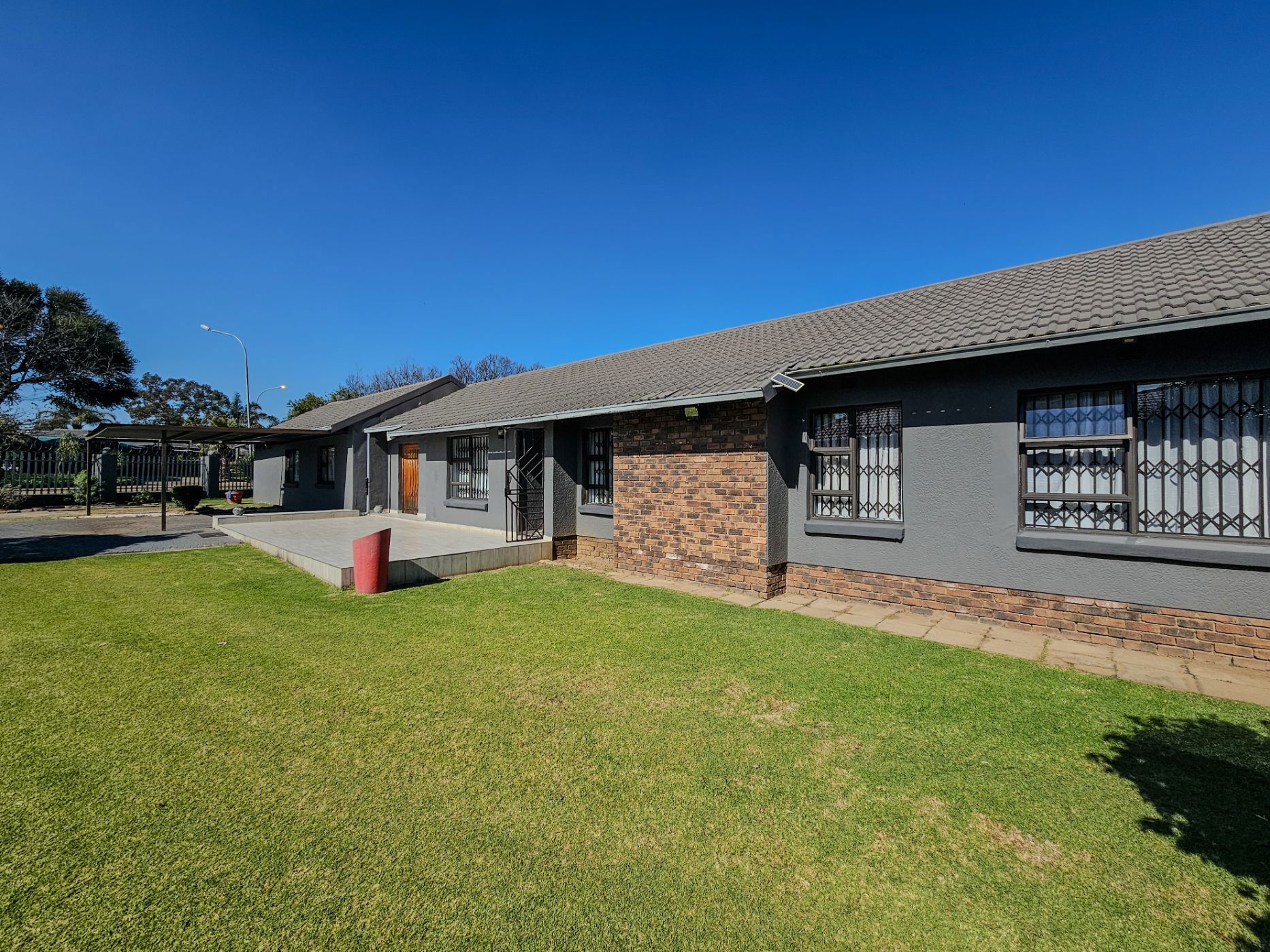 House for sale in Sherwood Gardens - 1BJ1702234