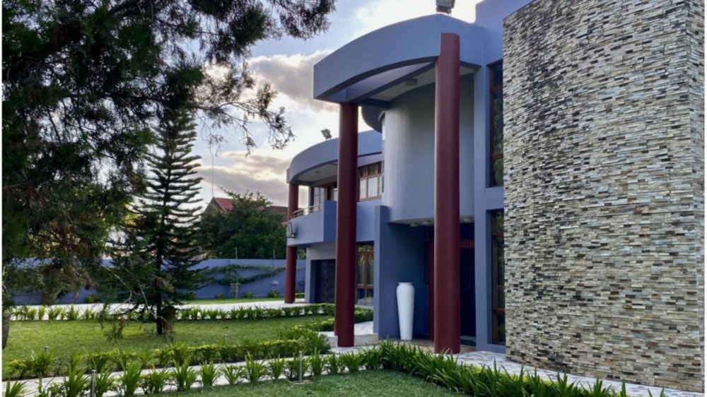 Double-storey house for sale in Matola, Mozambique - 3MQ1702355