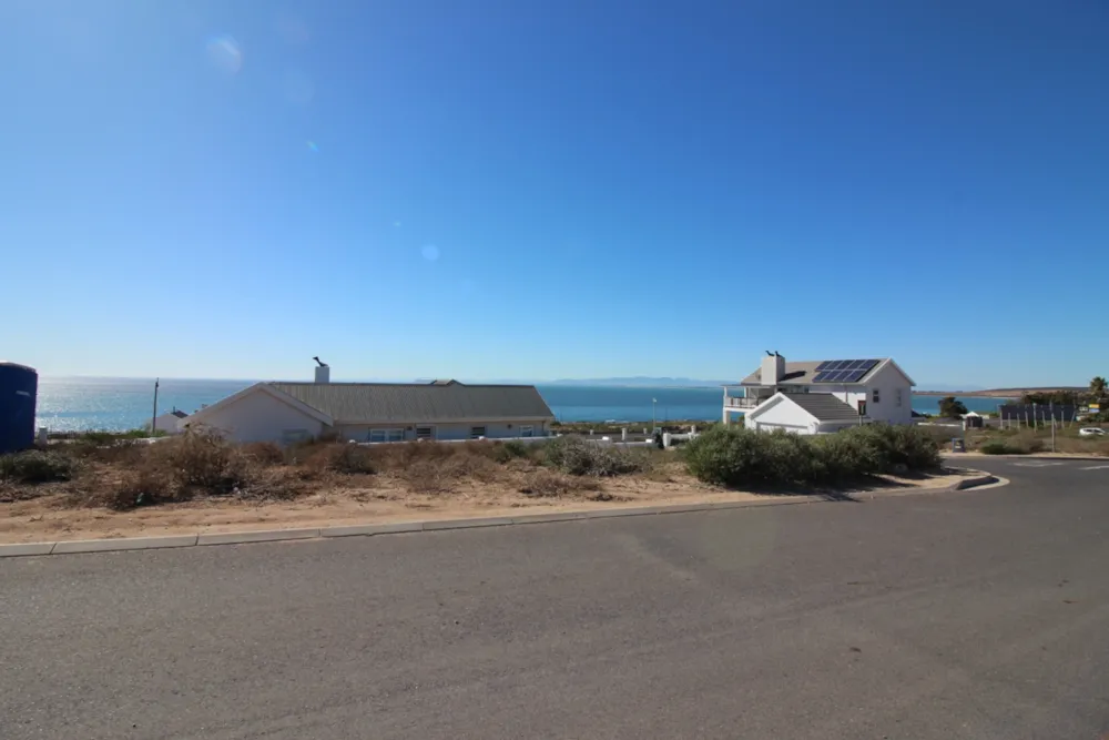 Vacant land for sale in St Helena Views - LA1702290 Vacant land for sale in St Helena Views - LA1702290