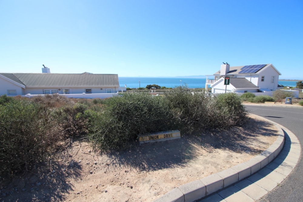 Vacant land for sale in St Helena Views - LA1702290 Vacant land for sale in St Helena Views - LA1702290