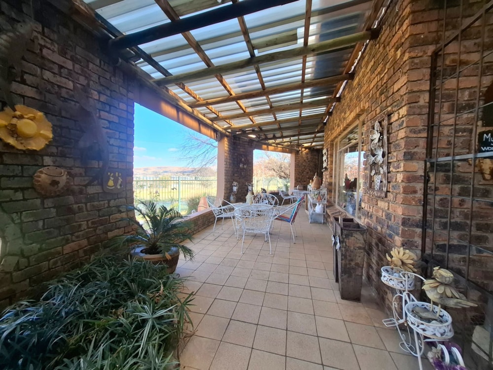 House for sale in La Provence - 1BTH1702360