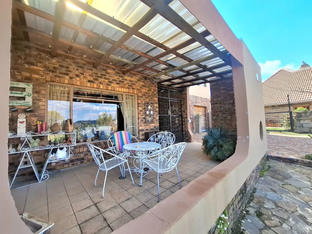 House for sale in La Provence - 1BTH1702360