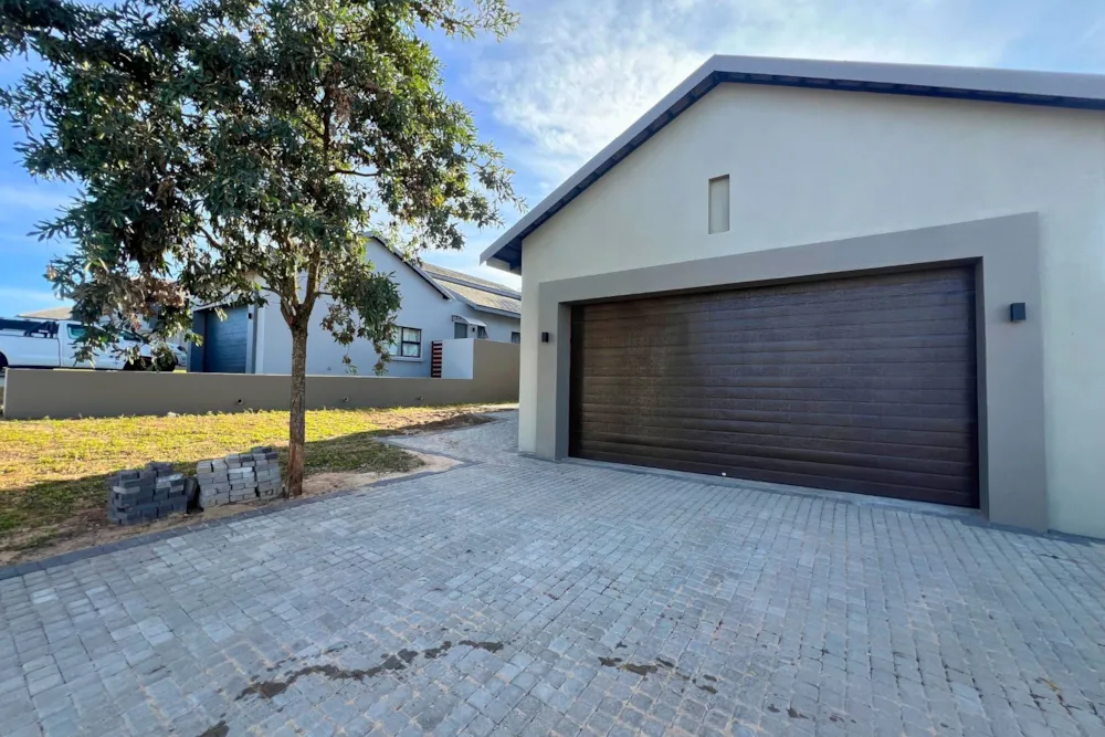 Double-storey house for sale in Elawini Lifestyle Estate - 1NS1702777