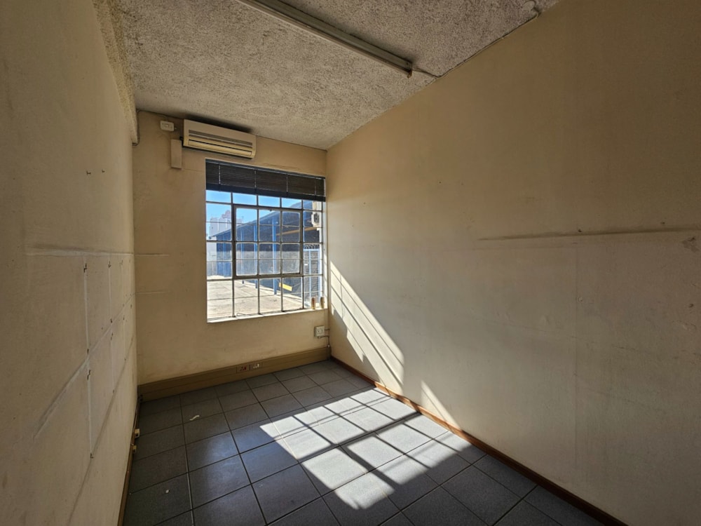 Commercial industrial property let in Laboria, Polokwane - 1PS1702589 Commercial industrial property let in Laboria, Polokwane - 1PS1702589