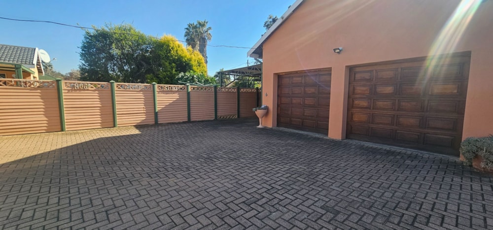 House for sale in Sonlandpark - 1VT1702675 House for sale in Sonlandpark - 1VT1702675