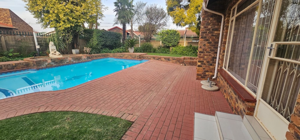 House for sale in Falcon Ridge - 1VT1702688 House for sale in Falcon Ridge - 1VT1702688