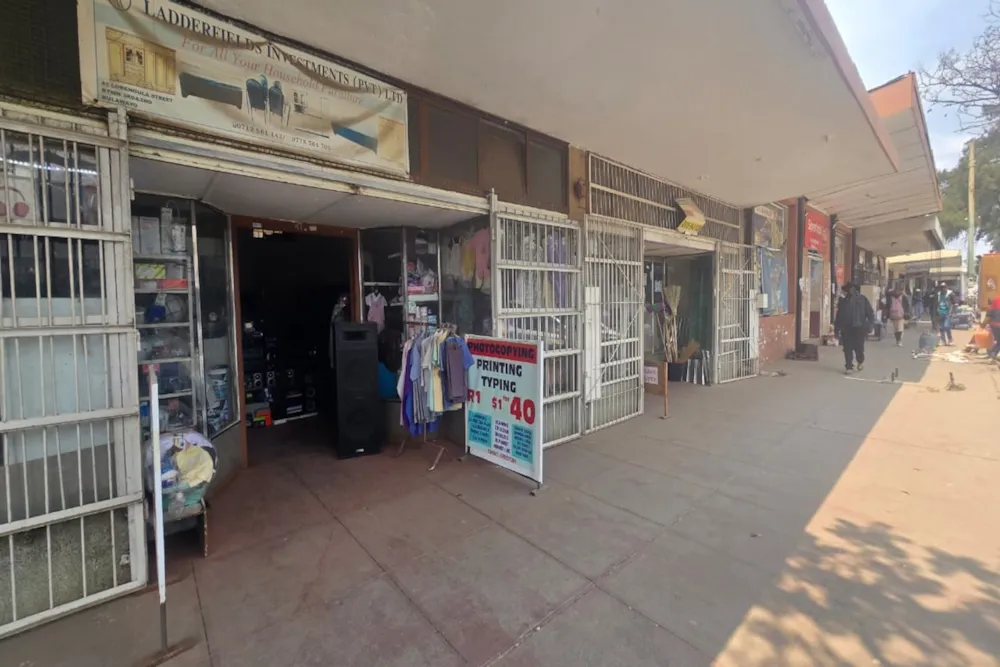 Commercial Building for sale in Bulawayo, Zimbabwe - 3ZB1702694