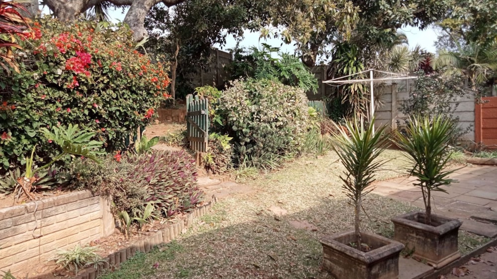 Townhouse let in Amanzimtoti - 1WB1702741 Townhouse let in Amanzimtoti - 1WB1702741