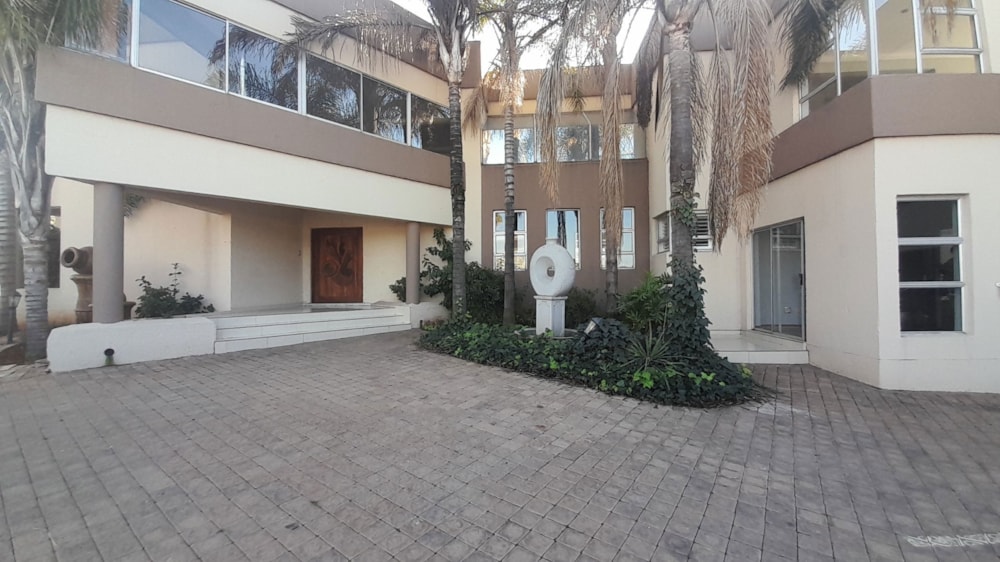 Double-storey house for sale in  Vanderbijlpark SW 5 - 1VT1702748