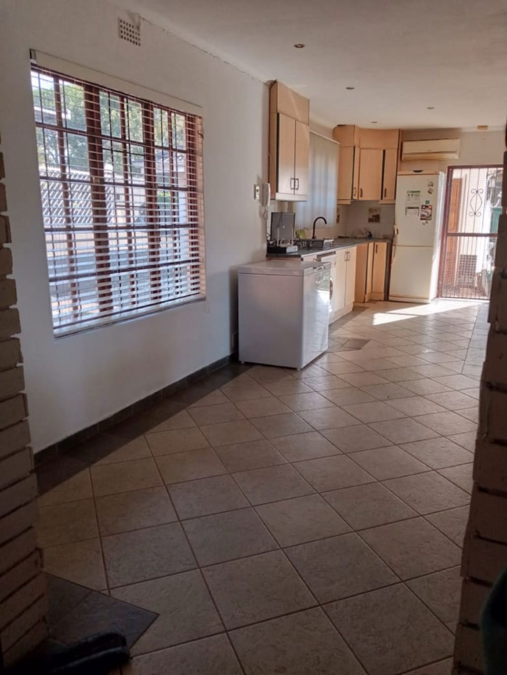 House sold in Widenham - 1si1702747 House sold in Widenham - 1si1702747