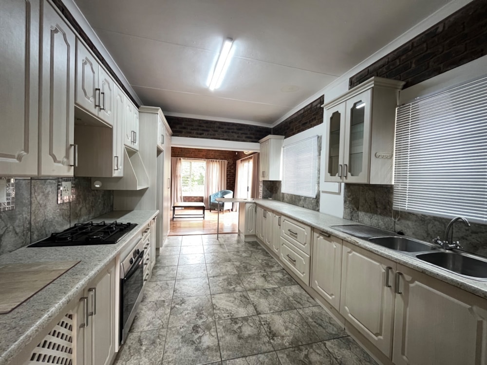 Cottage let in Aviary Hill - 1NW1699790