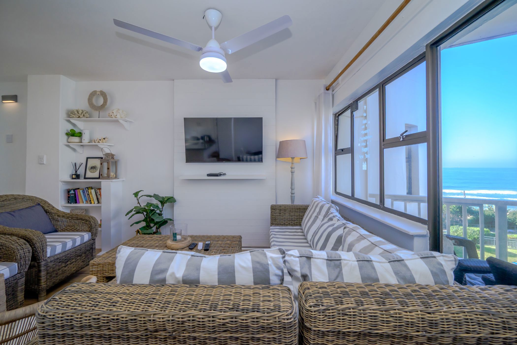 Multi-storey apartment for sale in Umdloti Beach - 1ND1700438