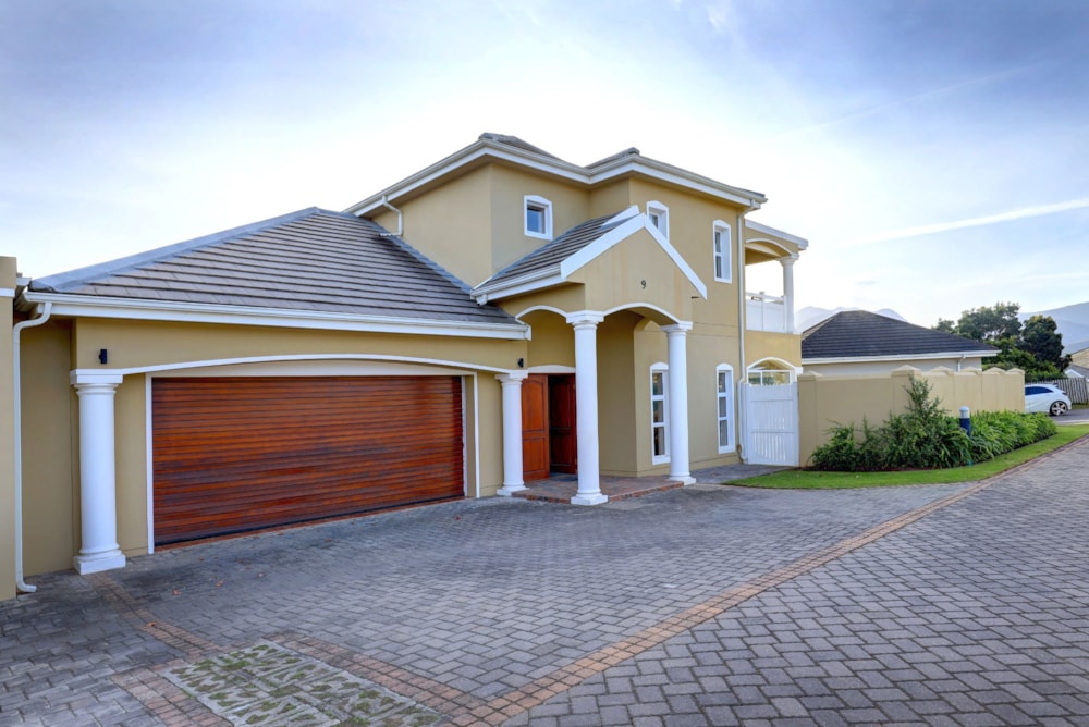 Double-storey house let in Kingswood Golf Estate - GEO1699775 Double-storey house let in Kingswood Golf Estate - GEO1699775