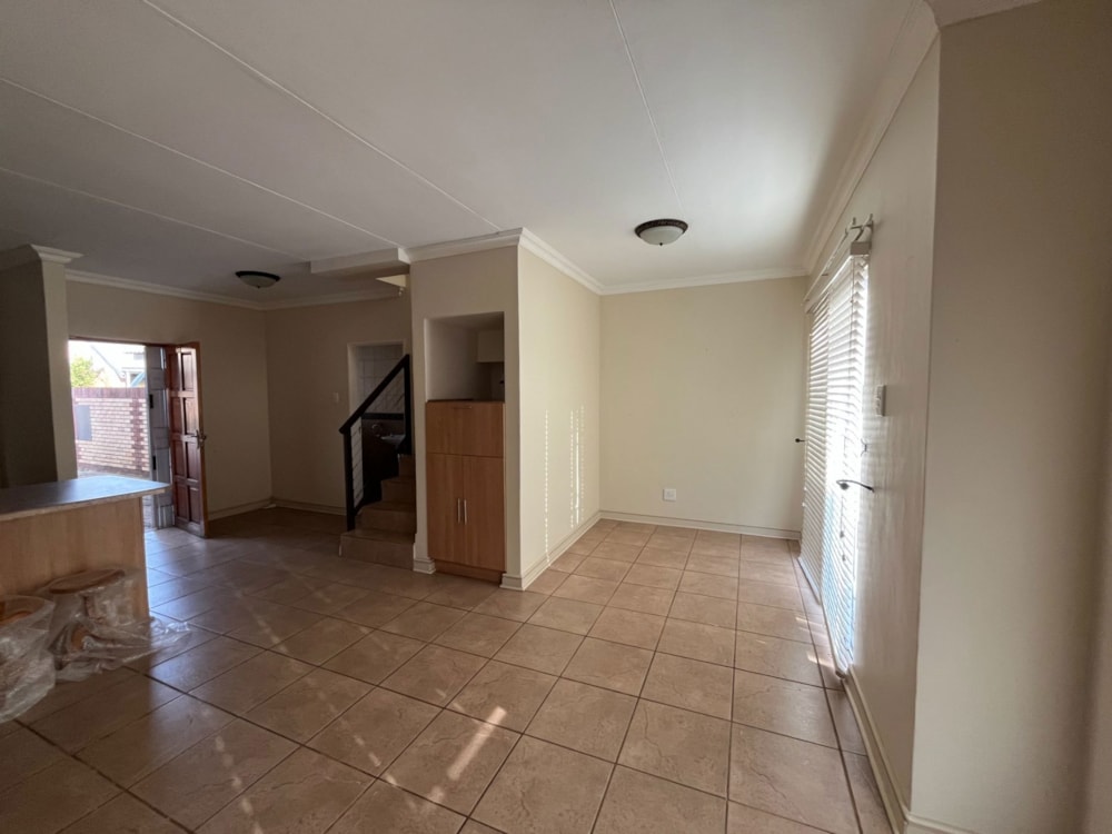 Townhouse for sale in Langenhovenpark - 1BX1700881 Townhouse for sale in Langenhovenpark - 1BX1700881