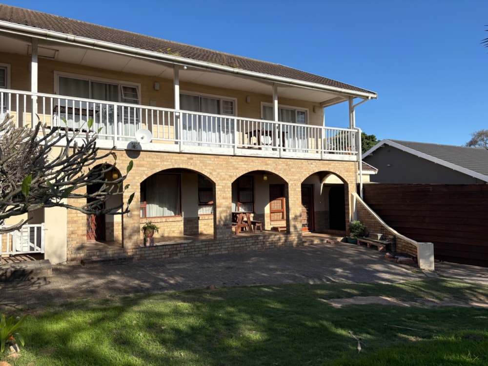 Double-storey house for sale in East Bank - 1PF1703101 Double-storey house for sale in East Bank - 1PF1703101