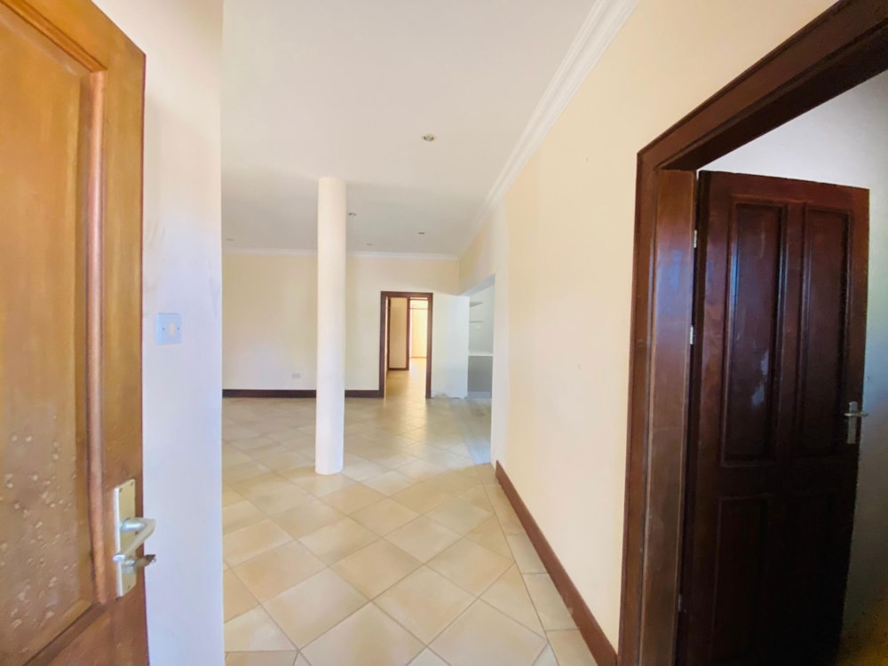 Security complex home to rent in Woodlands, Zambia - 3ZA1701648 Security complex home to rent in Woodlands, Zambia - 3ZA1701648