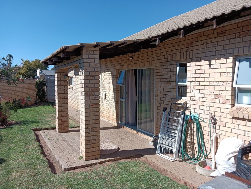 Townhouse for sale in Brandfort - 1BX1702469 Townhouse for sale in Brandfort - 1BX1702469