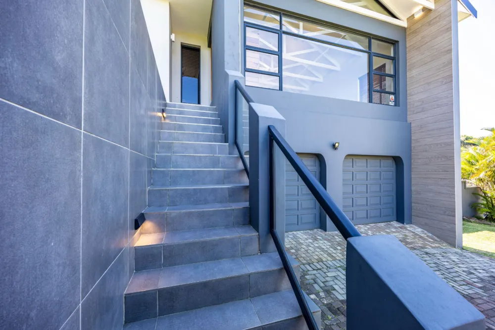 House for sale in Beacon Bay - 1EZ1699870