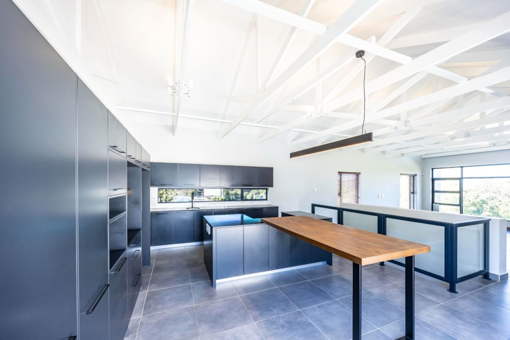 House for sale in Beacon Bay - 1EZ1699870