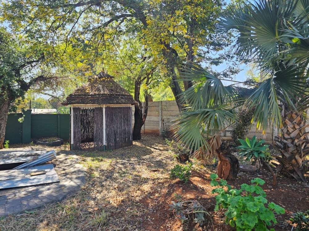 Vacant land for sale in Meerhof - 1HR1702203