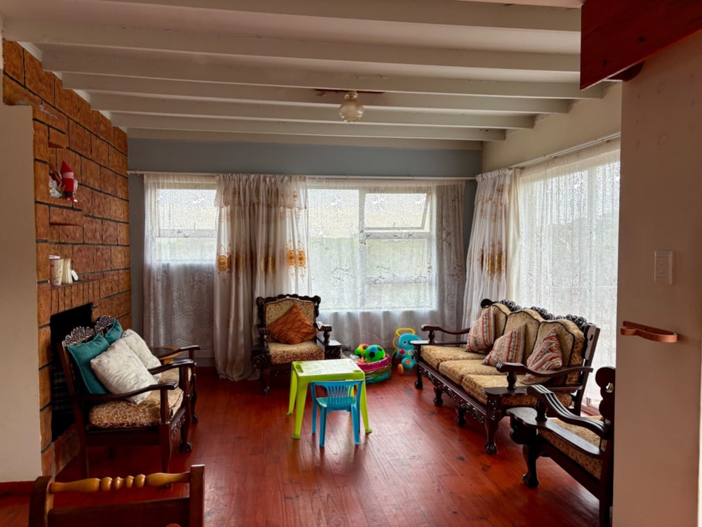 House for sale in East Bank - 1PF1702019 House for sale in East Bank - 1PF1702019