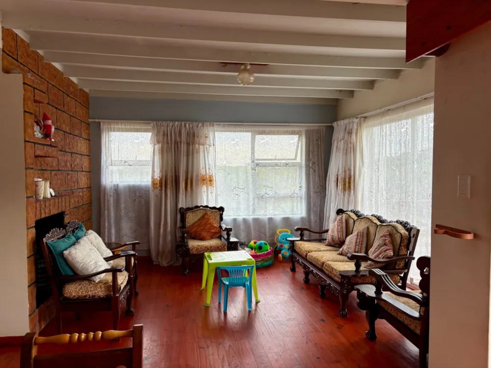 House sold in East Bank - 1PF1702019 House sold in East Bank - 1PF1702019