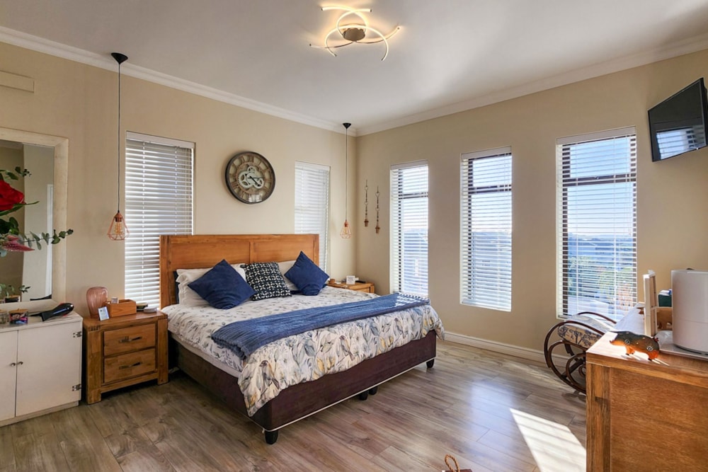 House for sale in Big Bay - 1TV1700510 House for sale in Big Bay - 1TV1700510