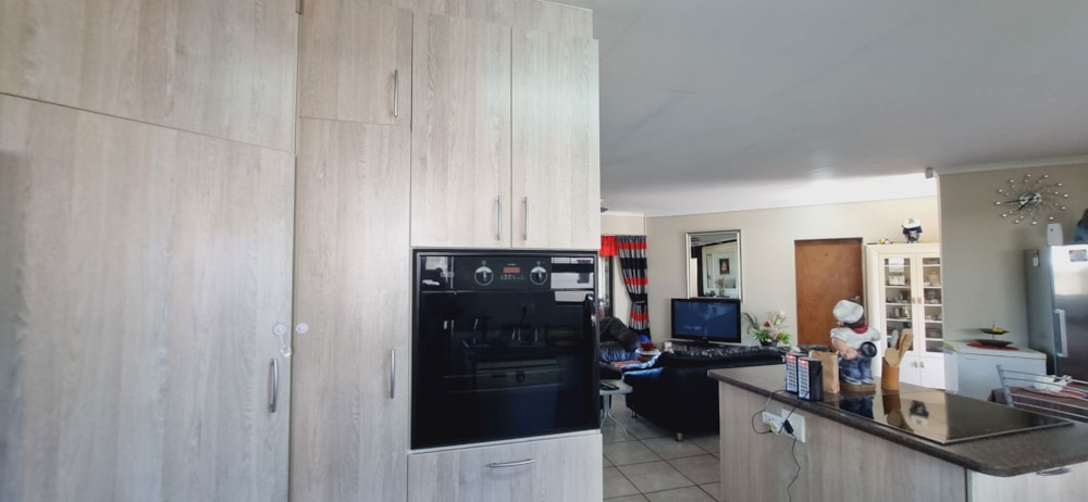 House for sale in Noorsekloofpunt - 1JF1702279 House for sale in Noorsekloofpunt - 1JF1702279