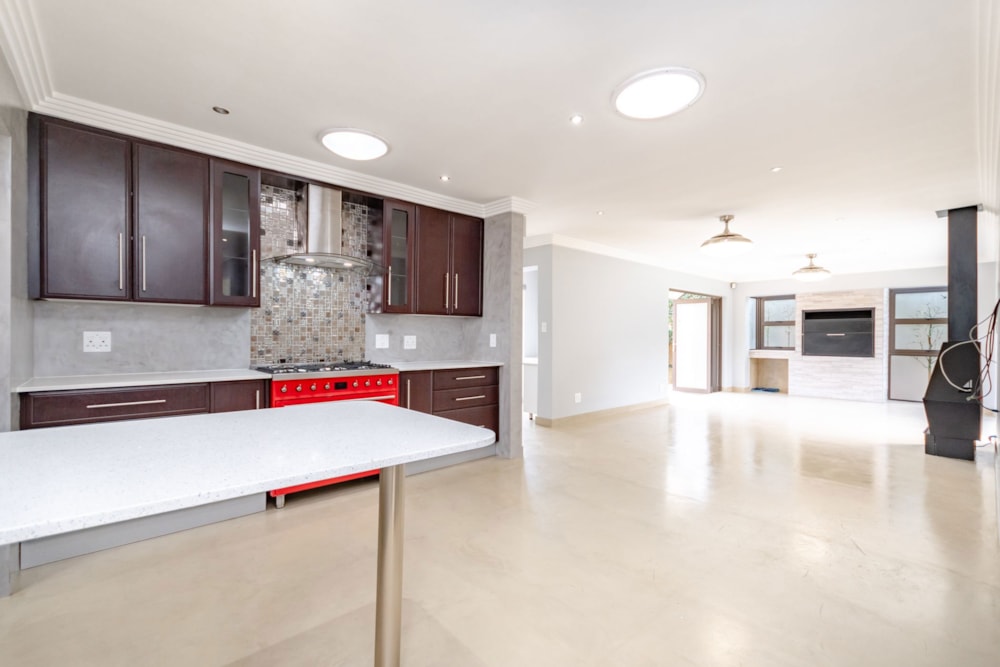 Security complex home sold in Hughes - BOK1677212 Security complex home sold in Hughes - BOK1677212