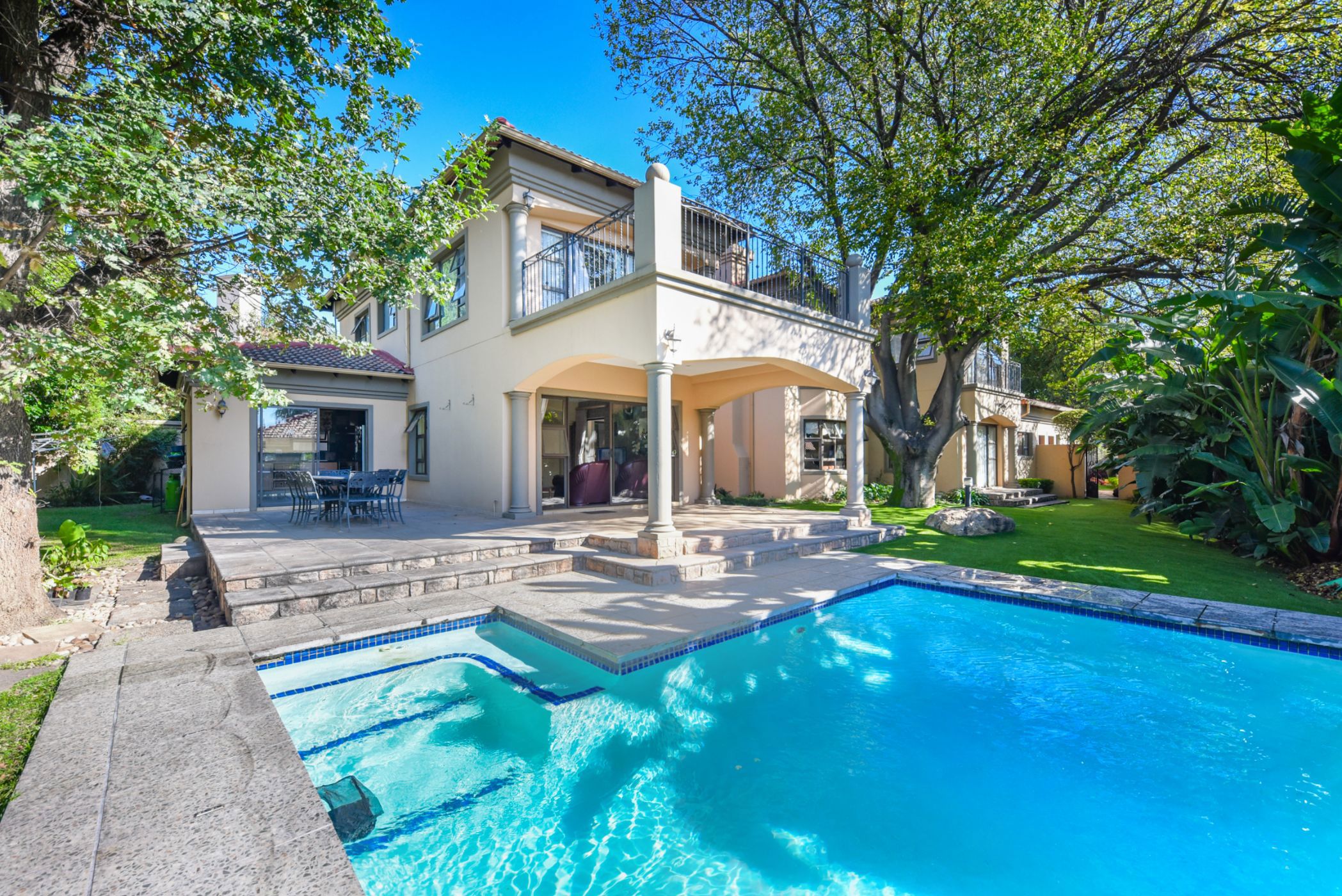 Security estate home sold in Broadacres - FW1644453