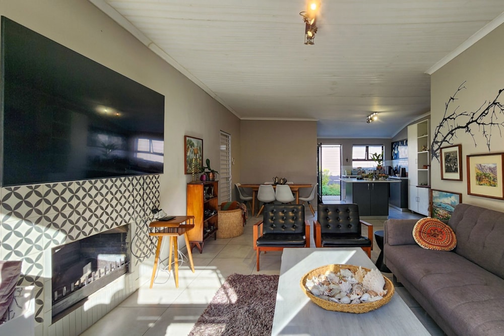 House sold in Sanddrift - 1TV1700501 House sold in Sanddrift - 1TV1700501