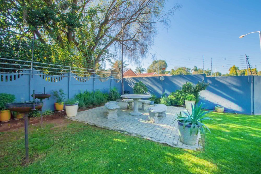 Apartment for sale in Noordheuwel - 1KR1700313 Apartment for sale in Noordheuwel - 1KR1700313