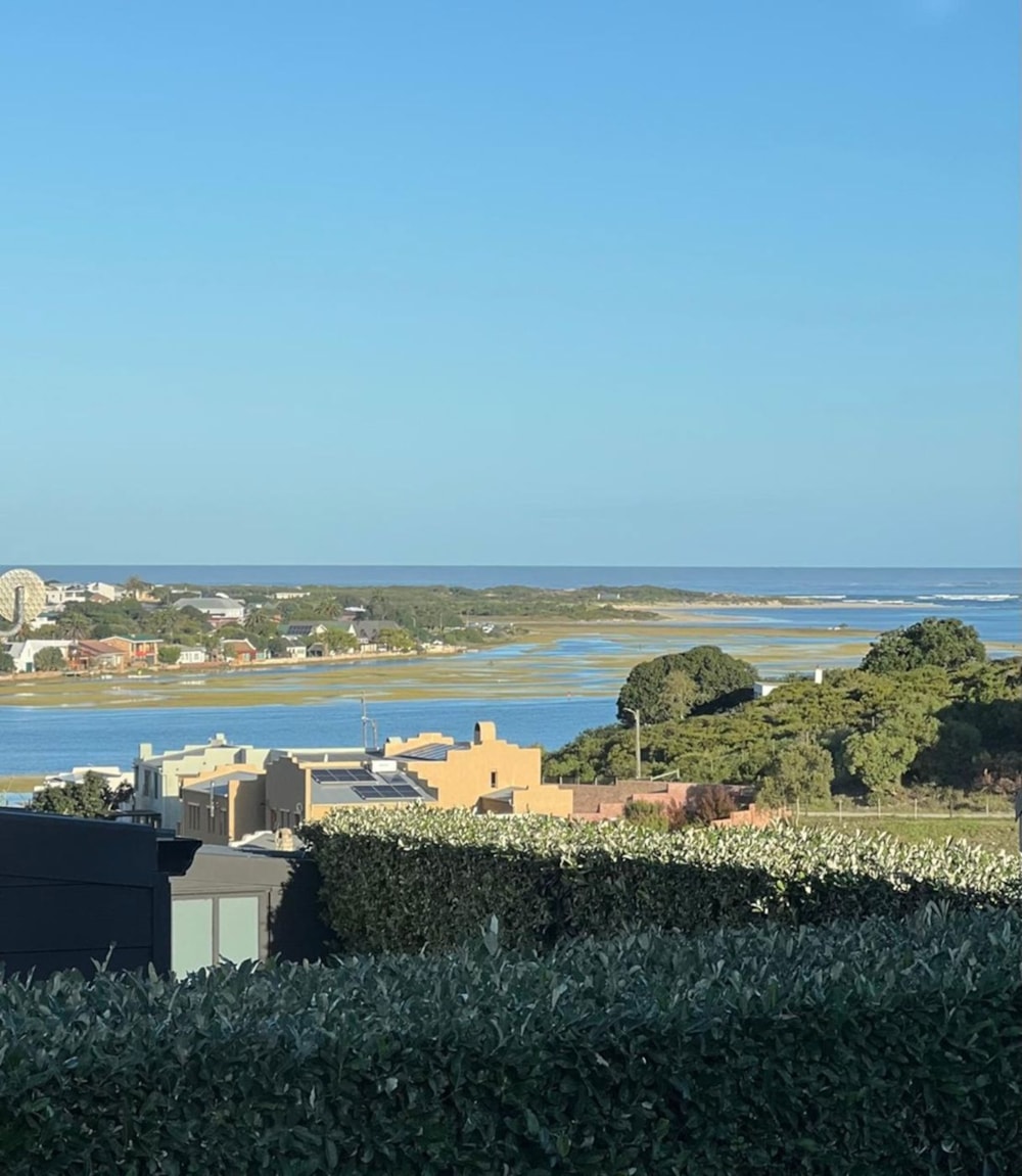 House for sale in Stilbaai West - 1SR1701036 House for sale in Stilbaai West - 1SR1701036