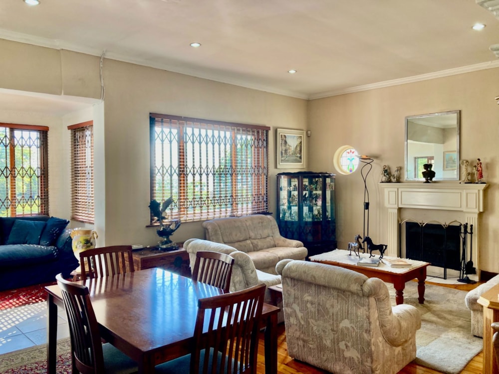 House for sale in Kensington, Bedfordview Area - BED1701543 House for sale in Kensington, Bedfordview Area - BED1701543