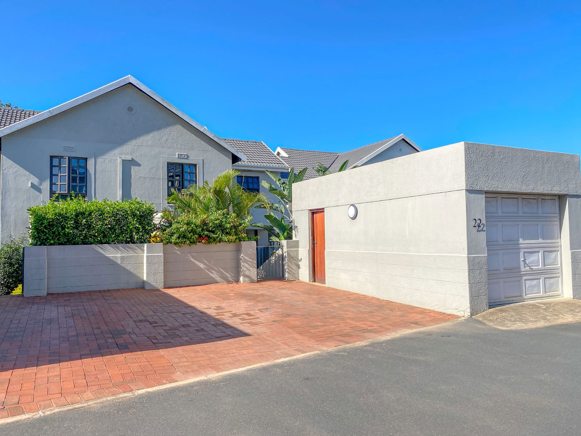 Townhouse sold in uMhlanga Rocks - 1ND1701085