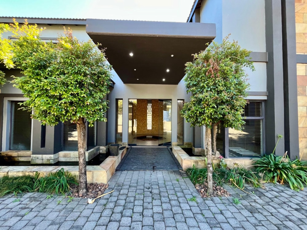 Security estate home for sale in Shandon Estate - 1NS1702110