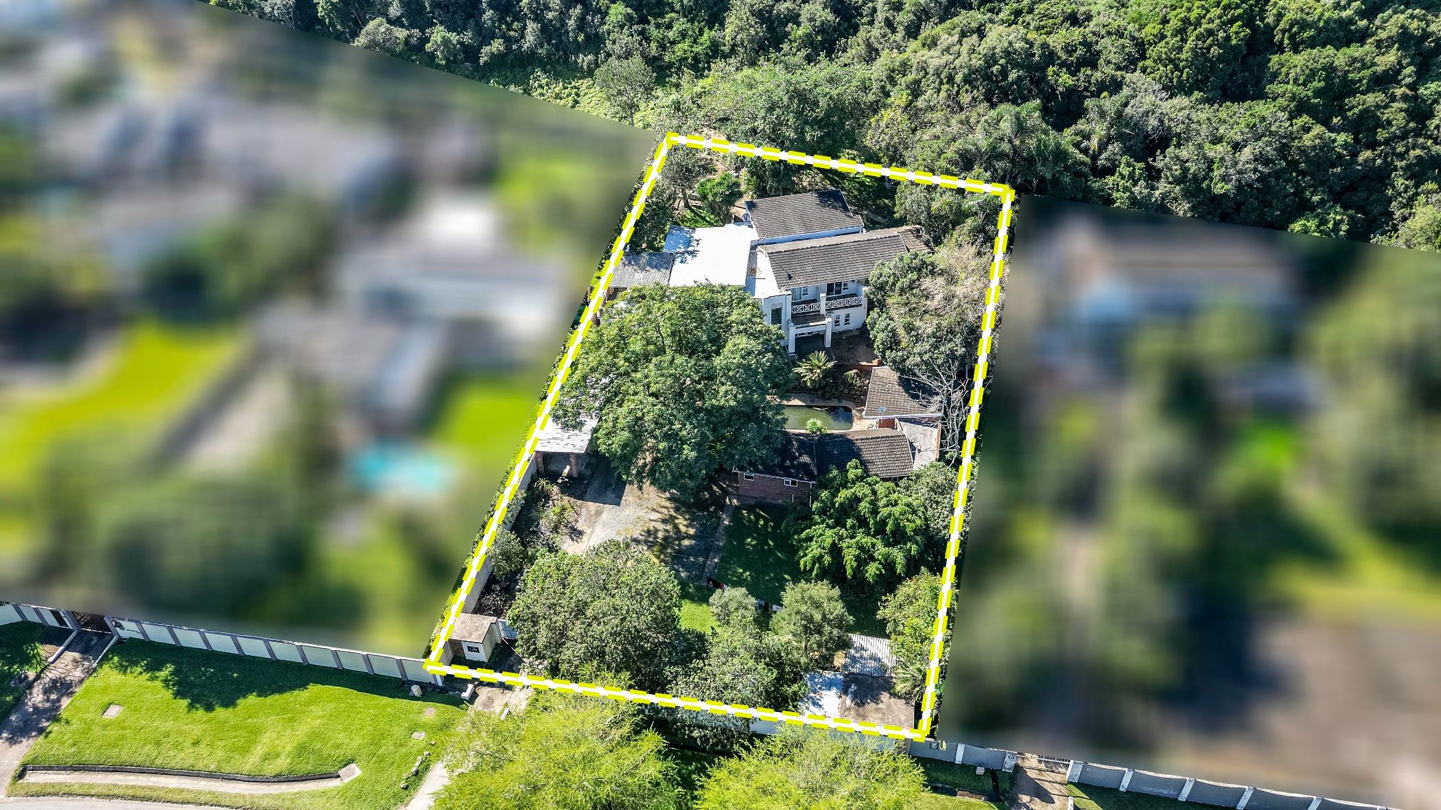 House sold in Beacon Bay - 1EZ1700400