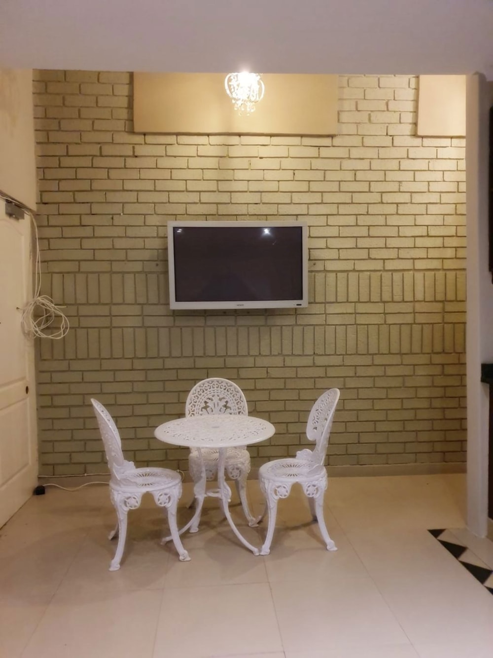 Security complex home let in La Mercy - 1ND1269262 Security complex home let in La Mercy - 1ND1269262