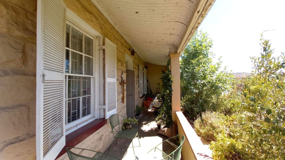 House for sale in Oudtshoorn North - 1OU1685228