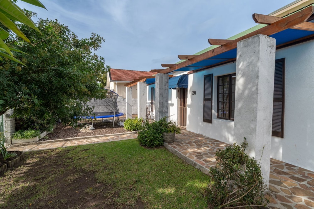 House sold in Claremont, Cape Town - KW1700374 House sold in Claremont, Cape Town - KW1700374
