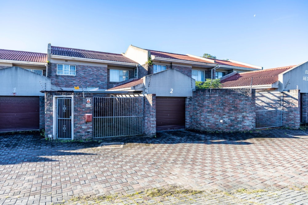 Apartment for sale in Nahoon Valley Park - 1EZ1700816 Apartment for sale in Nahoon Valley Park - 1EZ1700816