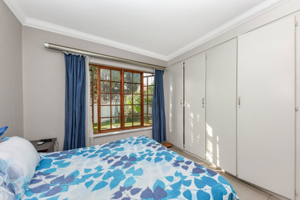 Apartment for sale in Paulshof - FW1702088