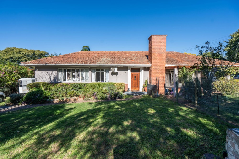 House for sale in Oatlands, Grahamstown, Makhanda - 1GC1702178 House for sale in Oatlands, Grahamstown, Makhanda - 1GC1702178